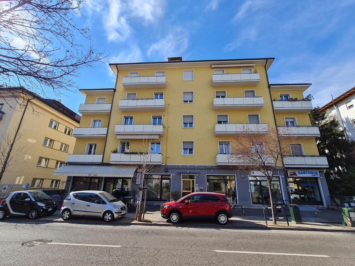 Apartment Palermo - Very Cosy, Calm And Close To The City Centre Bolzano Exterior foto